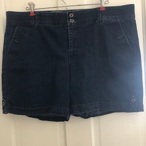 Denim short shorts
